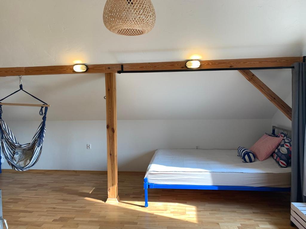Siedlisko Wiłkupie, Dom nad stawem - Apartamento De Una Habitación