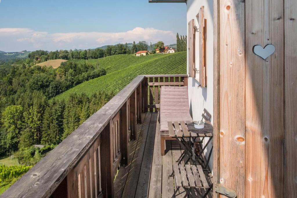 A balcony or terrace at Gästehaus Dworschak