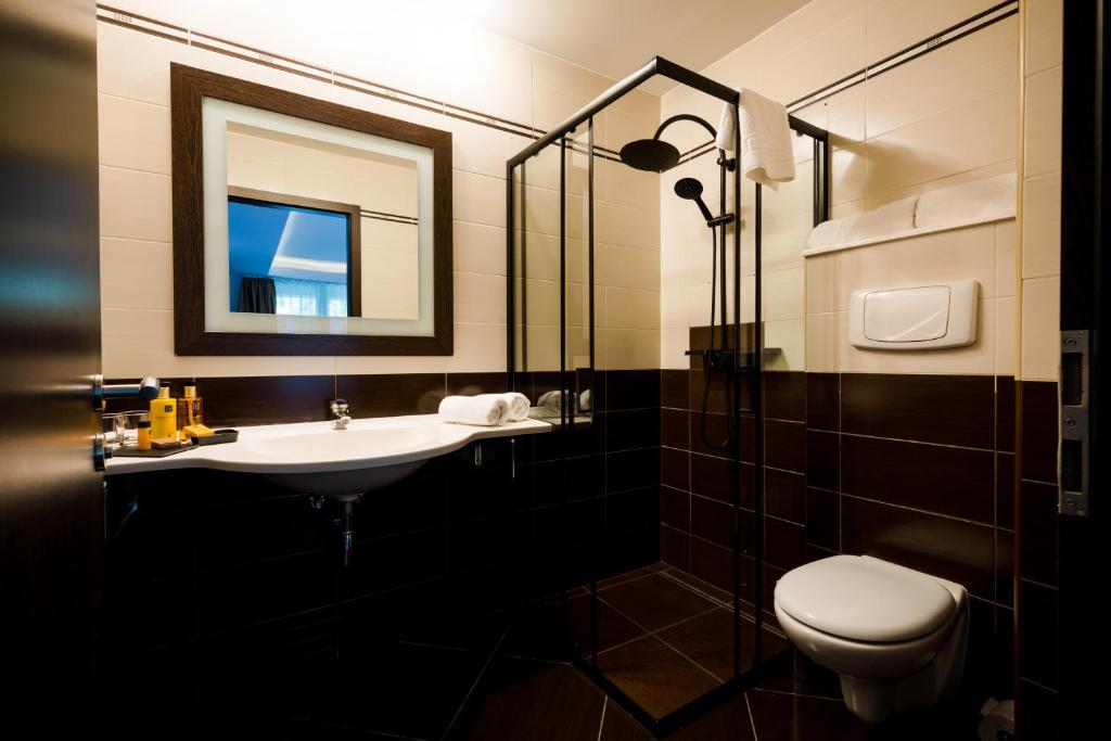 Koupelna v ubytování Hotel Smart