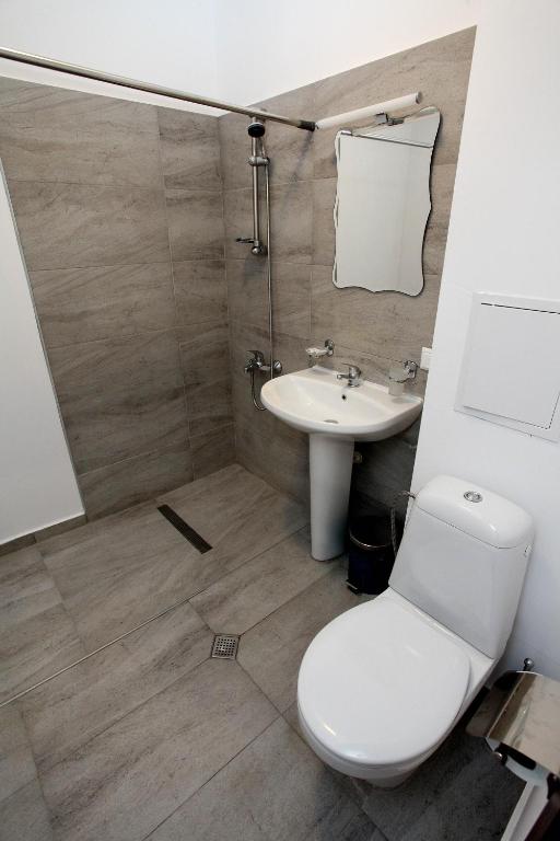 Snow Pearl Residence & FREE SPA - Deluxe King Studio