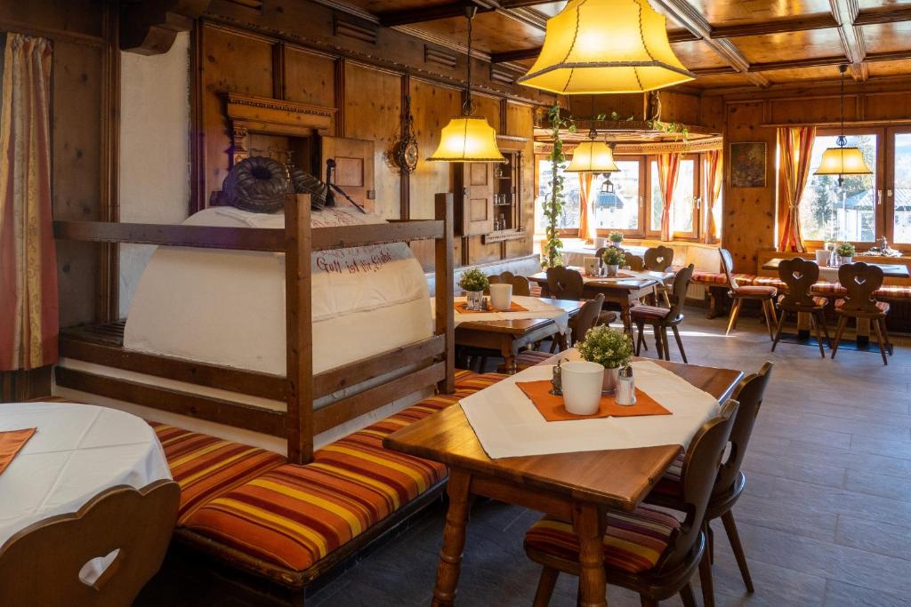 Restaurace v ubytování B&B Hotel Heimgartl