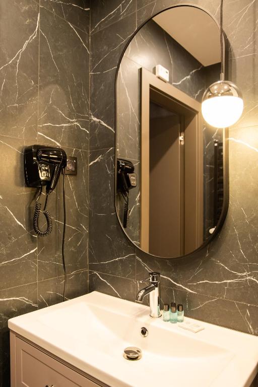 Kúpeľňa v ubytovaní Apartamenty Drewno i Ogień