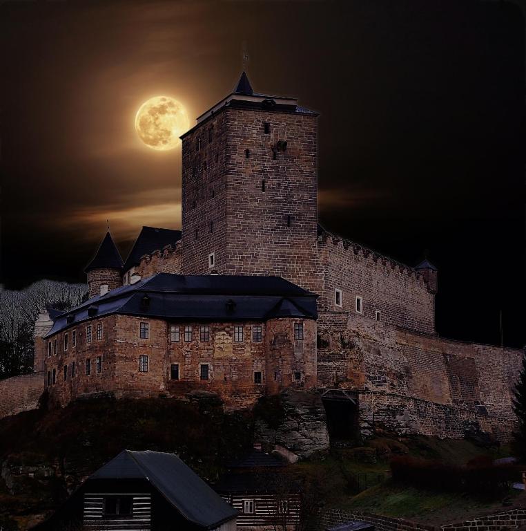 Fotografie z fotogalerie ubytování Chaty v Českém ráji u Prachovských skal - Malá chata pro 4 - Velká chata pro až 7 osob - ubytování v soukromí v destinaci Jičín