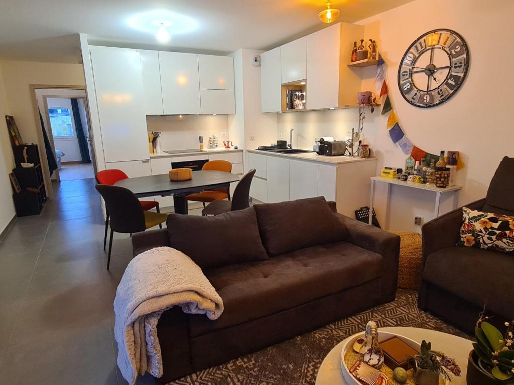 Zdjęcie z galerii obiektu Aux Premières Loges - Vue Lac w Annecy