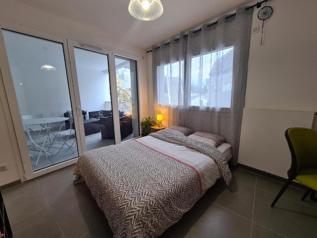 Zdjęcie z galerii obiektu Aux Premières Loges - Vue Lac w Annecy
