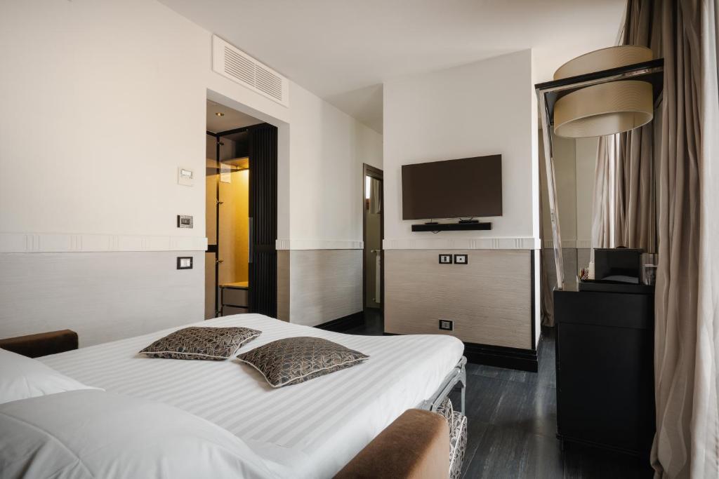 Unica Suites Rome - Resim 18