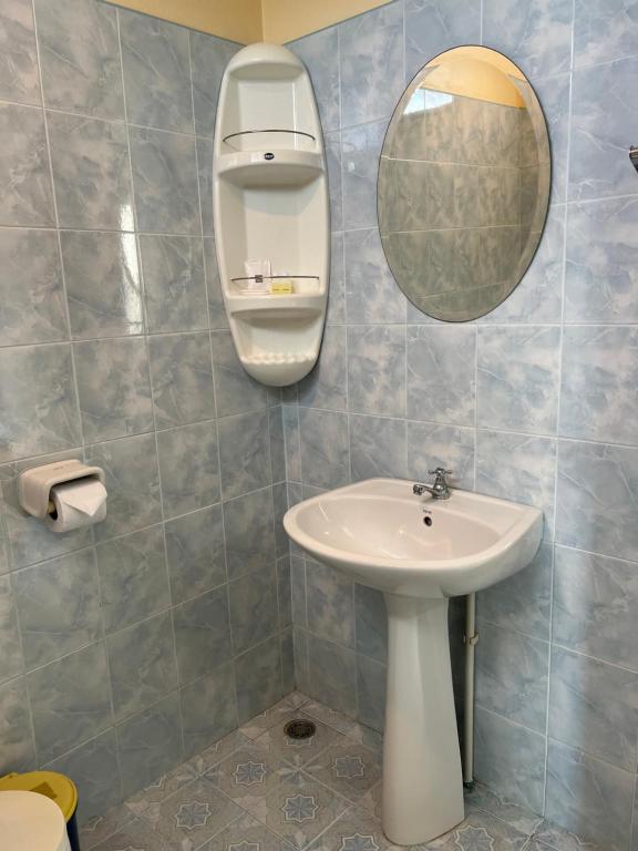 Koupelna v ubytování RT KhaoLak Hotel