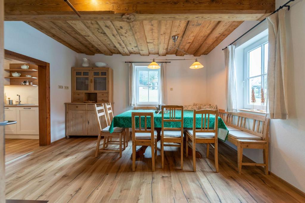 Kuchyňa alebo kuchynka v ubytovaní Das Haus in Altaussee