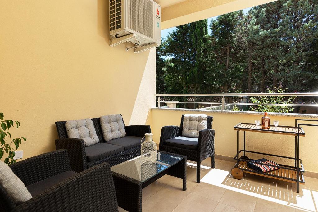Część wypoczynkowa w obiekcie Apartment J&E