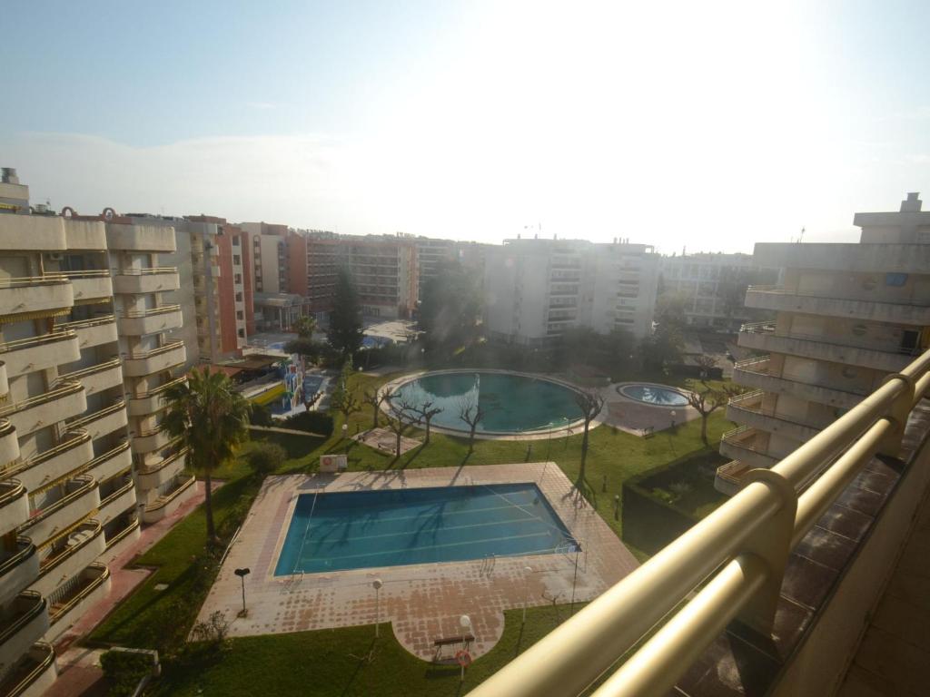 Bazén v ubytovaní Apartment Sevilla by Interhome alebo v jeho blízkosti