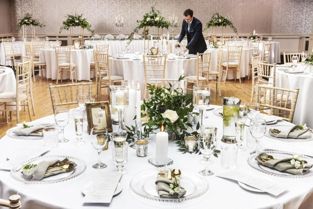 The Address Cork - Resim 7