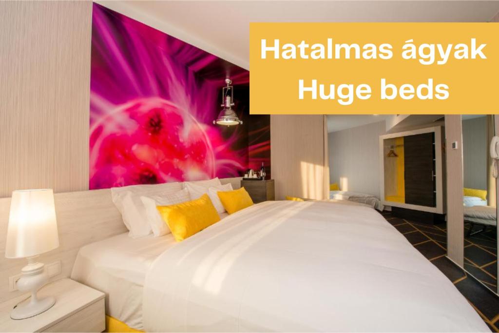 
Deluxe King Room for couples
