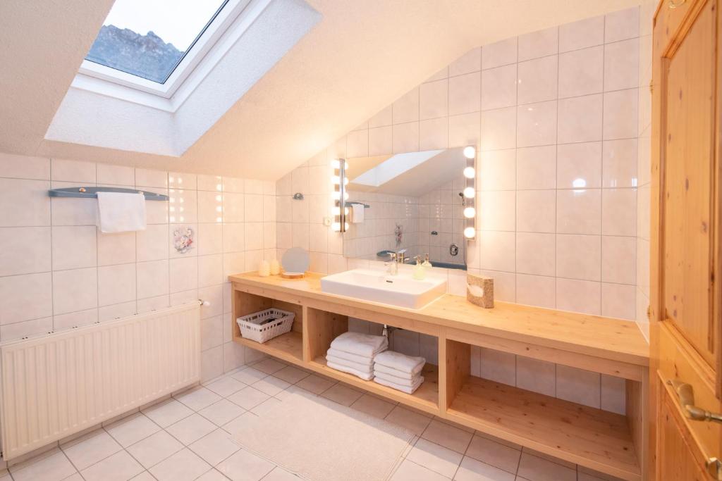 Kúpeľňa v ubytovaní Fürstenhäusl Alpbach