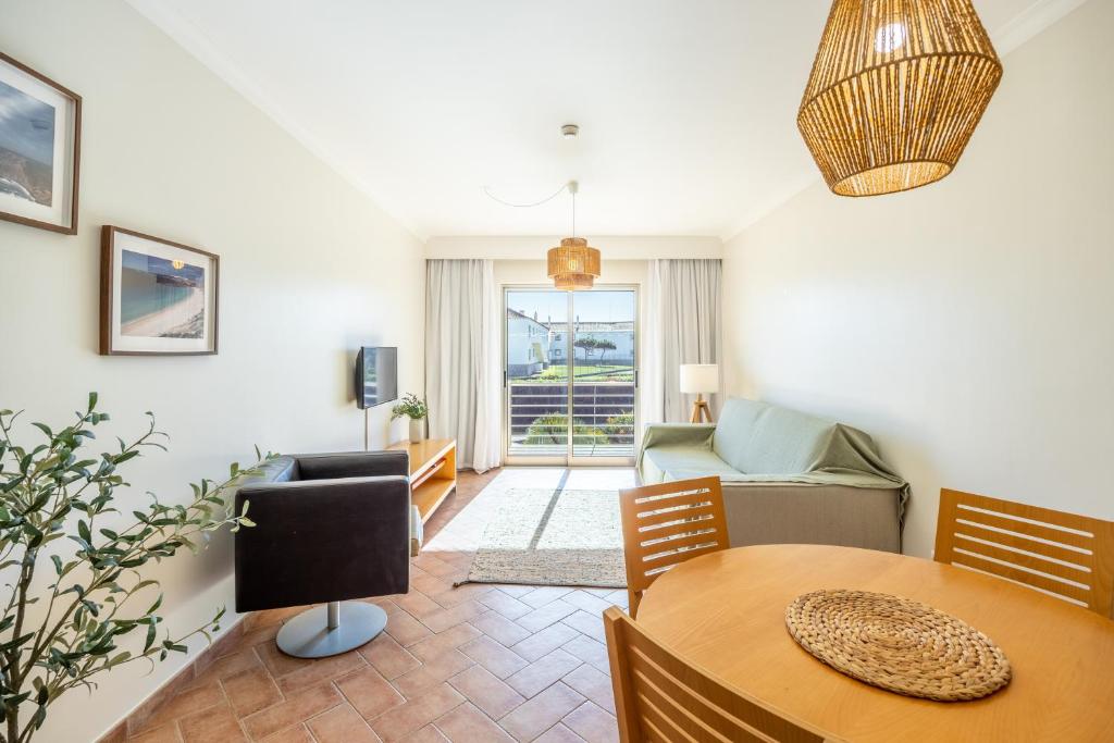 Posezení v ubytování Pontalaia Apartamentos Turísticos