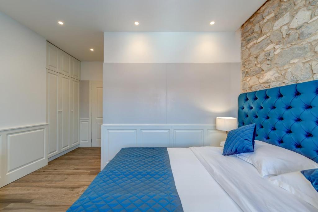 Palms Promenade Luxury Rooms - 13