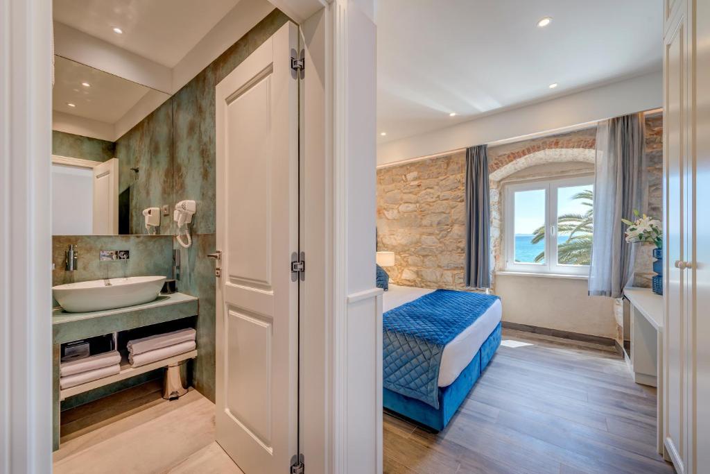 Palms Promenade Luxury Rooms - 18