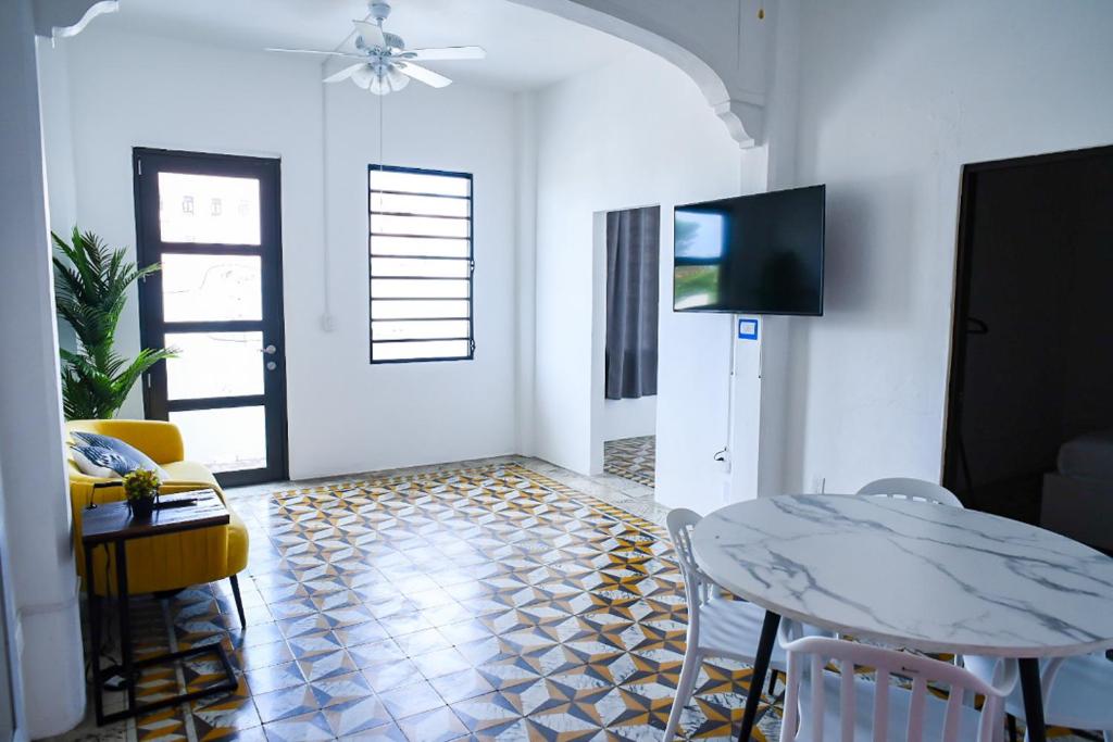 Digital Nomad San Agustin Apartments, San Juan (updated prices 2024)