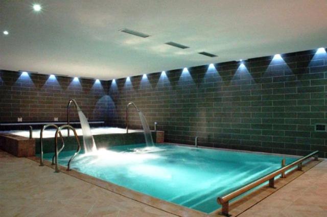 Bazén v ubytování Hotel Bellaria nebo v jeho okolí