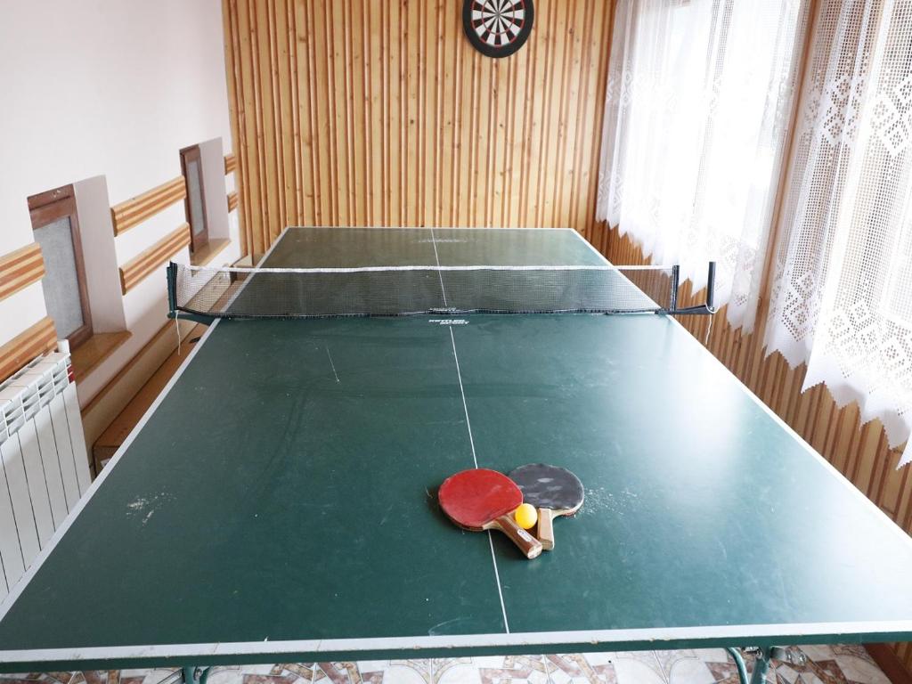 Stolný tenis v ubytovaní Agroturystyka U Misia alebo v jeho okolí