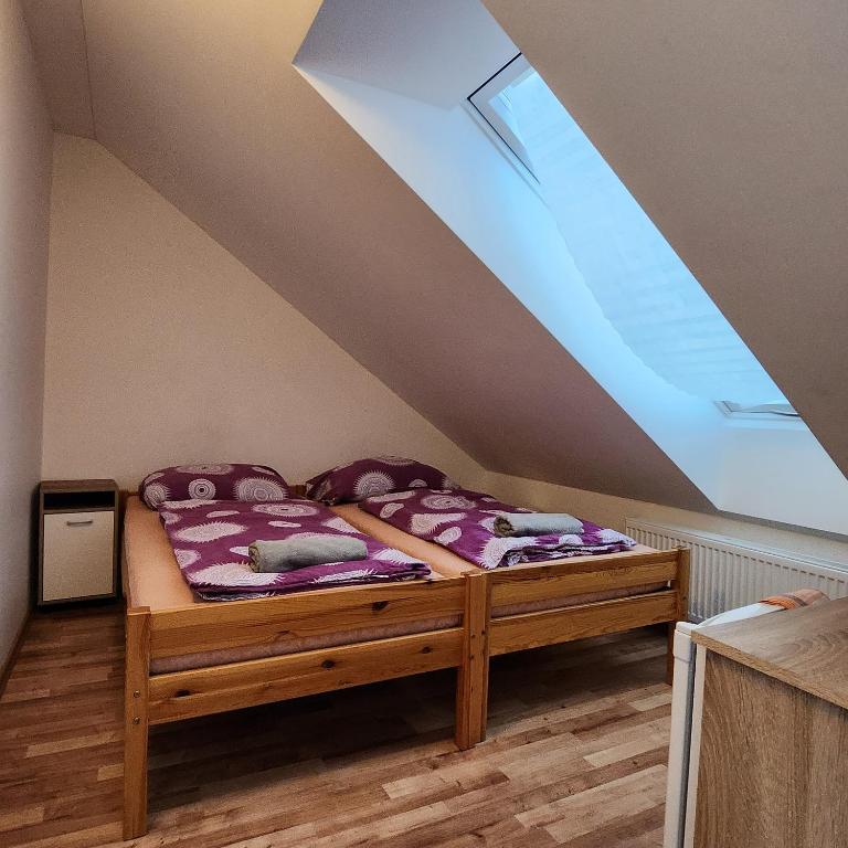 Postel nebo postele na pokoji v ubytování Ubytování u Maxe