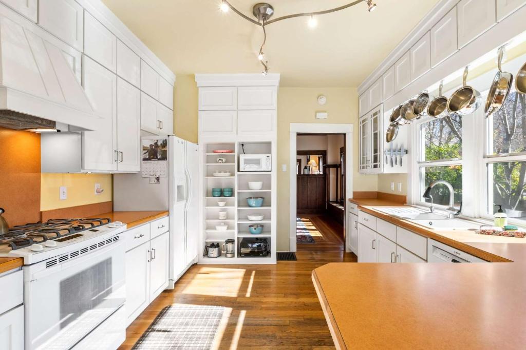 Hyde Park Craftsman, Boise Updated 2024 Prices