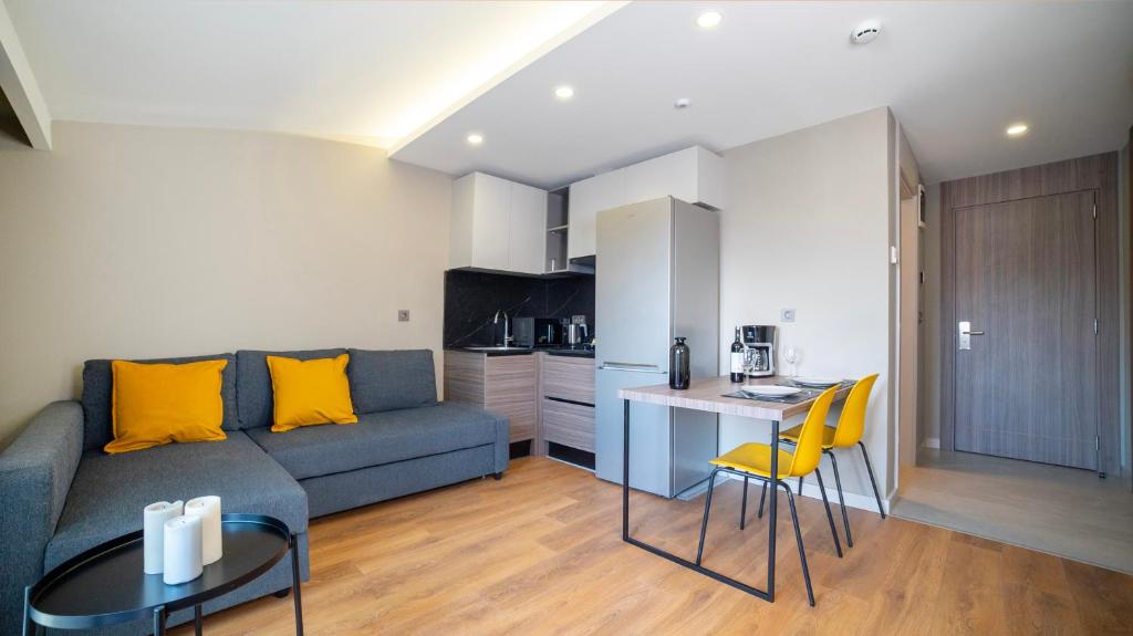 Kuchyň nebo kuchyňský kout v ubytování Vesta Rooms