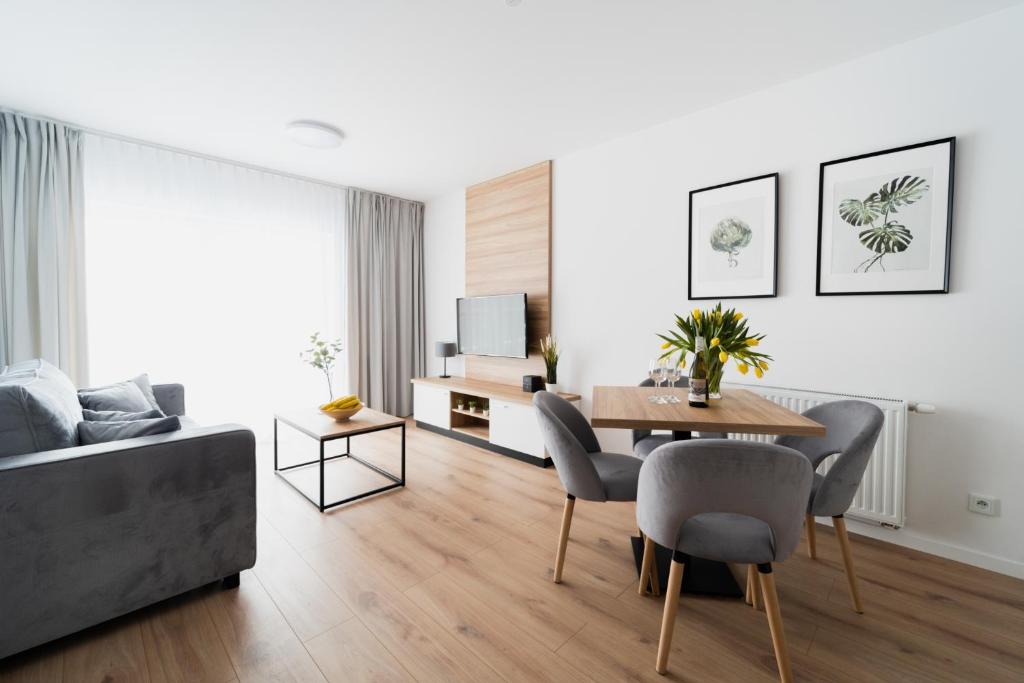 Wroclaw City Square Apartment - Deluxe Apartment