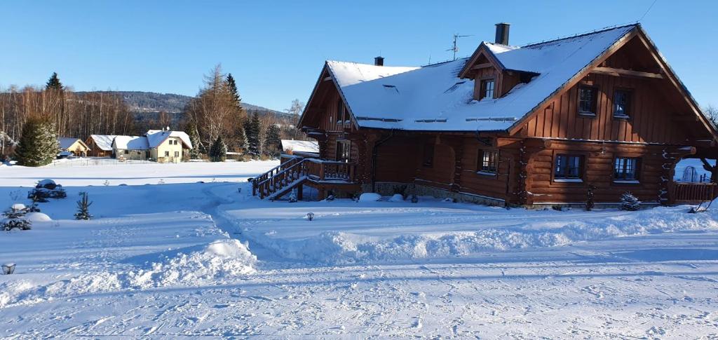 Apartmány Srub Výtoňka Lipno v zimě
