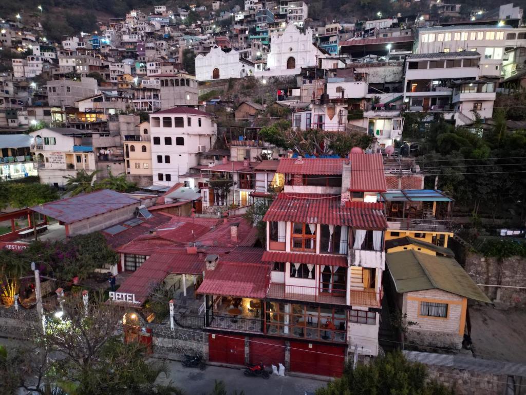 Tekoa Spaces, San Antonio Palopó (updated prices 2024)