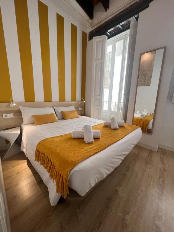 Baron Suites Reina, Valencia – Updated 2023 Prices