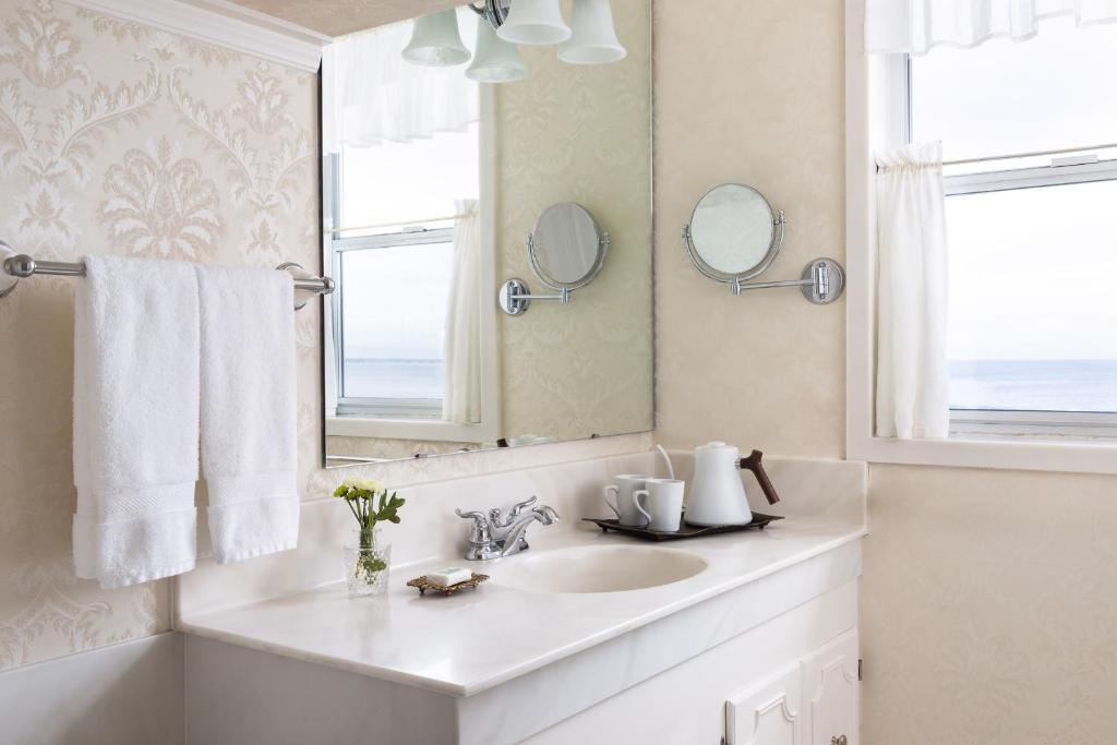 Seven Gables Inn on Monterey Bay, A Kirkwood Collection Hotel - Chambre Double Avec Vue Sur La Mer