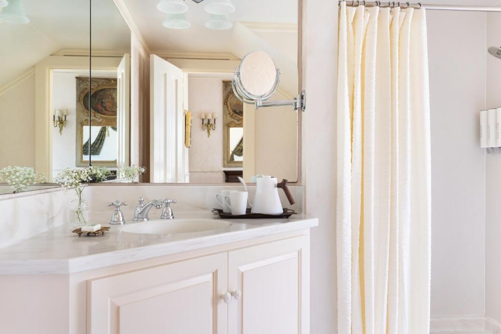 Seven Gables Inn on Monterey Bay, A Kirkwood Collection Hotel - Salle Roi Standard