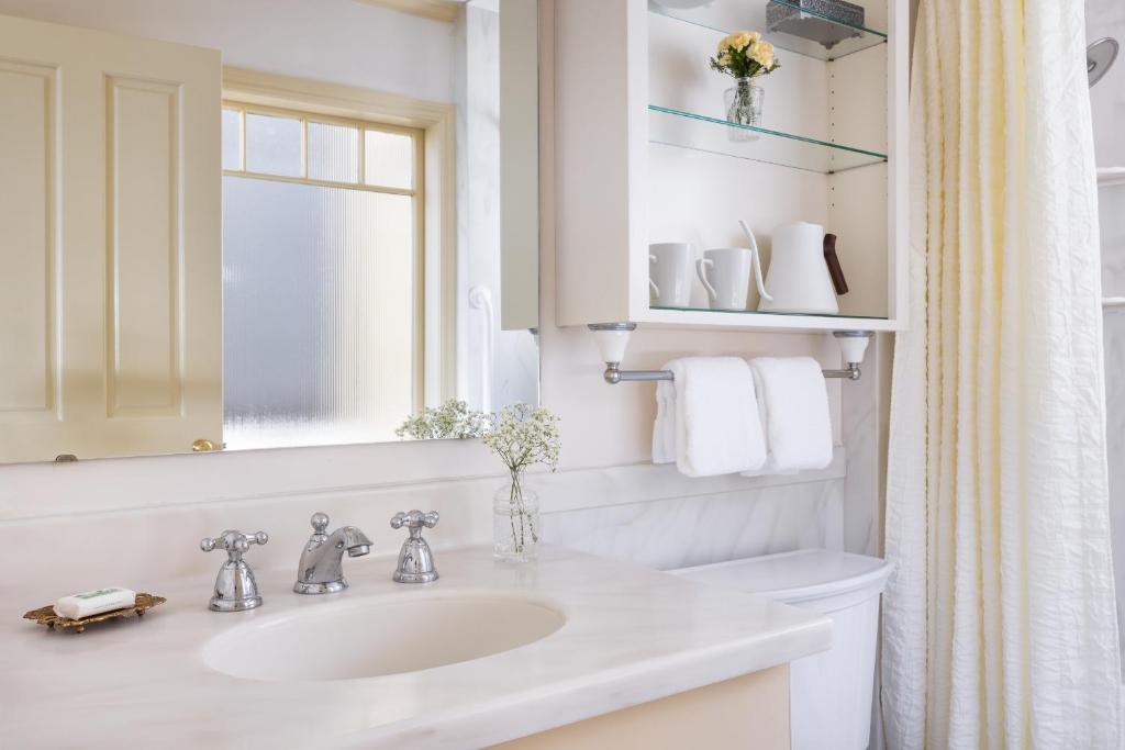 Seven Gables Inn on Monterey Bay, A Kirkwood Collection Hotel - Salle De Reine Standard