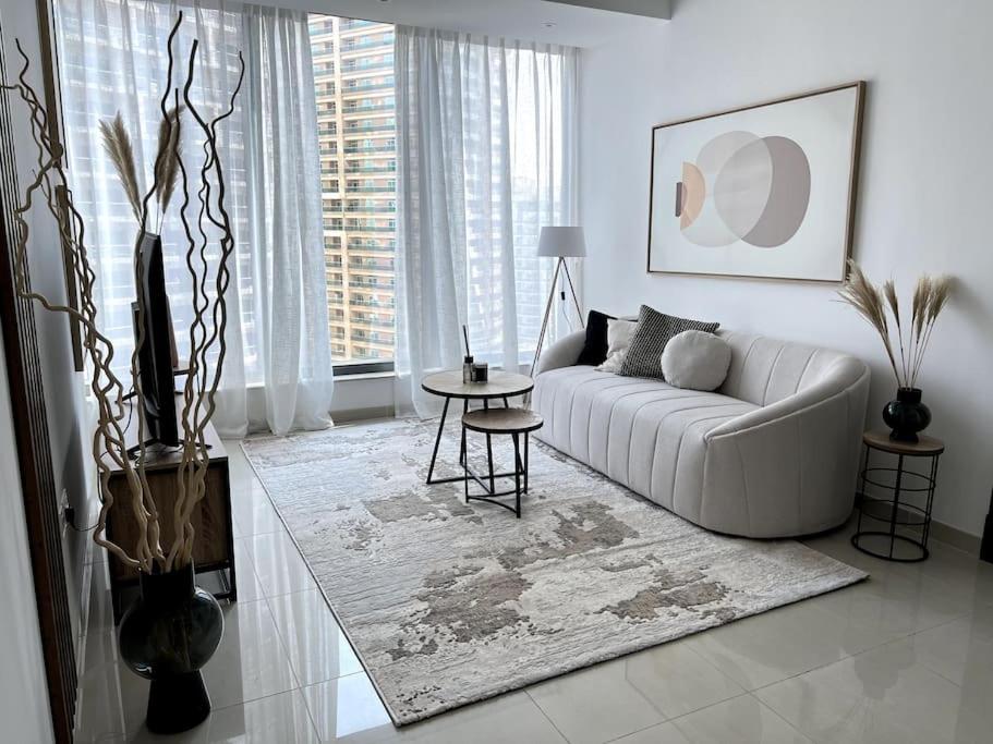 Apartment perfectly located, direct Marina Walk