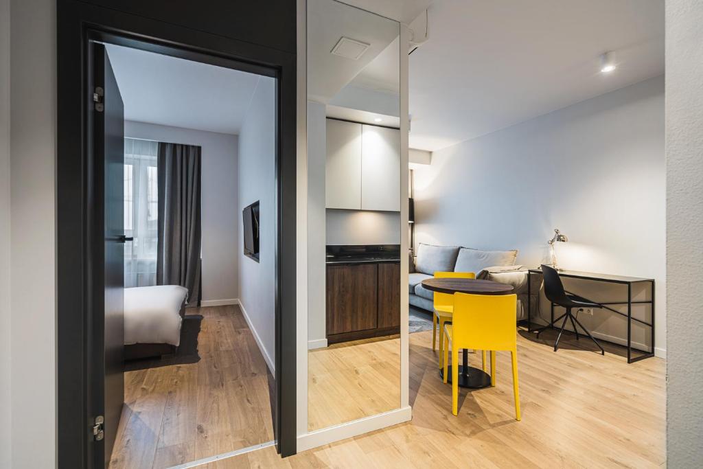 J&K Platinum Towers - 2