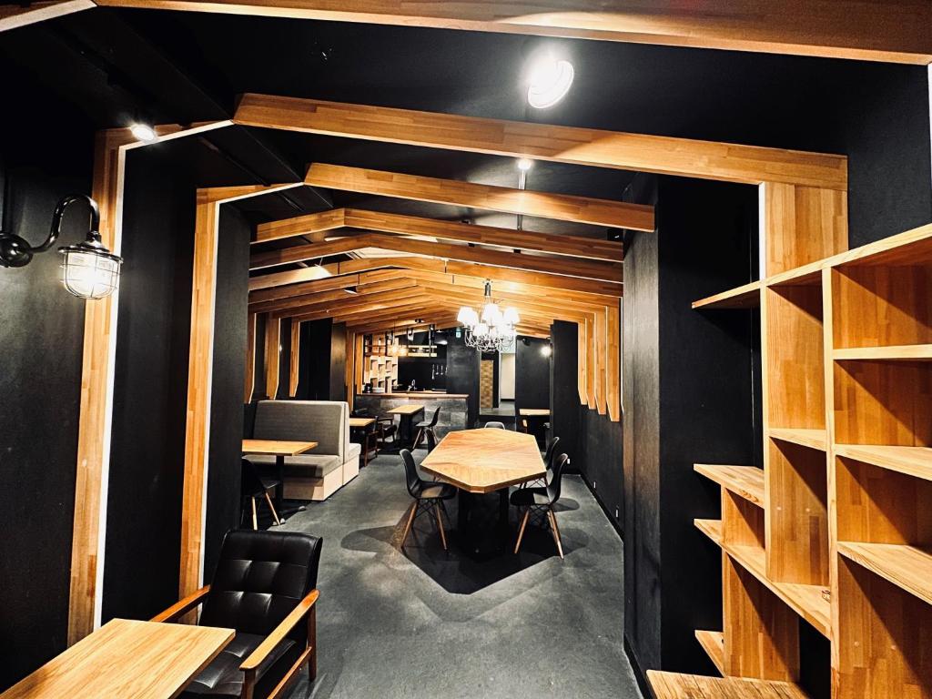 Posezení v ubytování Namba Guesthouse HIVE
