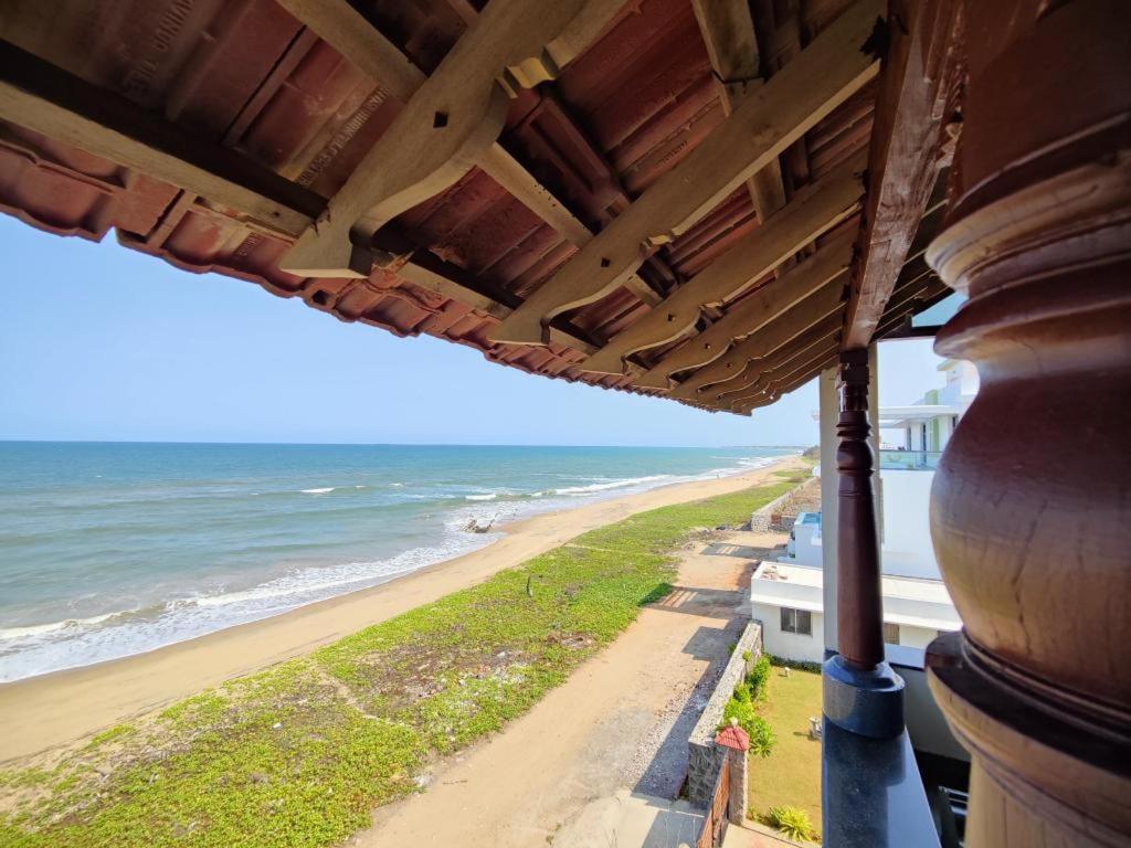 Vacation Home Coastal Paradise Beach House Muttukadu, Chennai, India