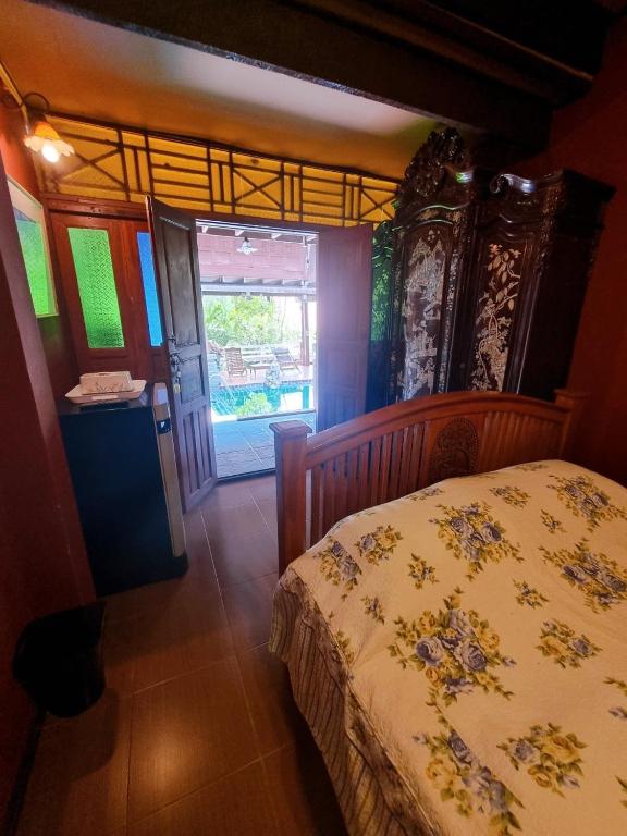 Ruennakornin Homestay - Habitación Doble Con Vista A La Piscina
