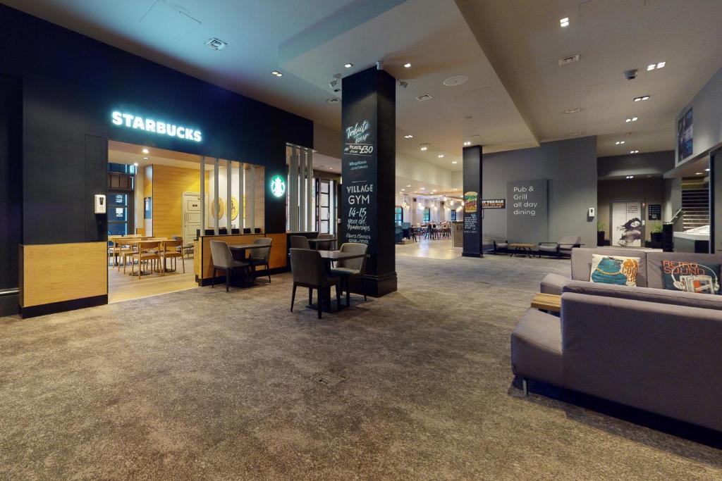 Village Hotel Leeds South - Resim 17