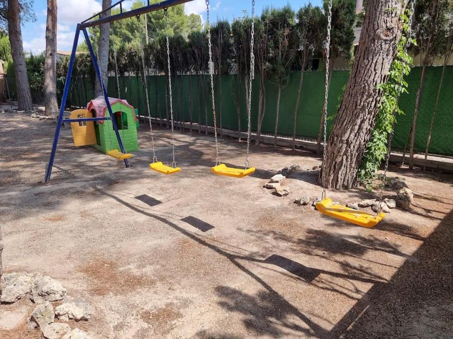 Herní místnost nebo prostor pro děti v ubytování El Rulón, gran villa rural con piscina privada