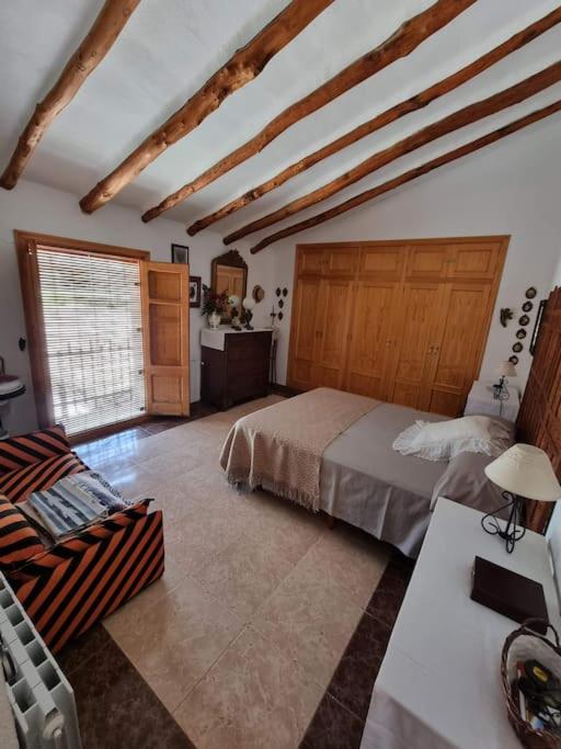 El Rulón, gran villa rural con piscina privada, Alicante ...