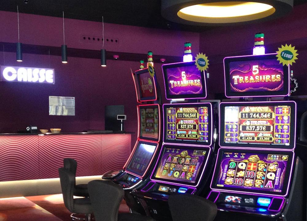 Casino de Casteljaloux : ils fracturent plusieurs machines à sous