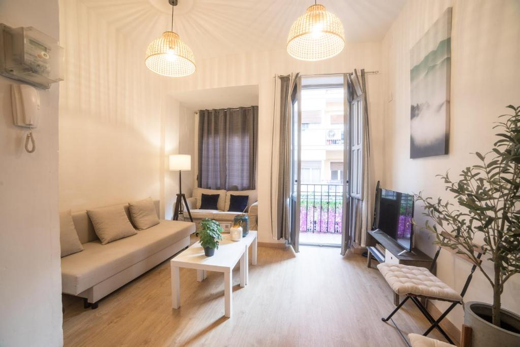 Moonkey - Apartamento Plaza San Antonio, Alicante – Precios ...