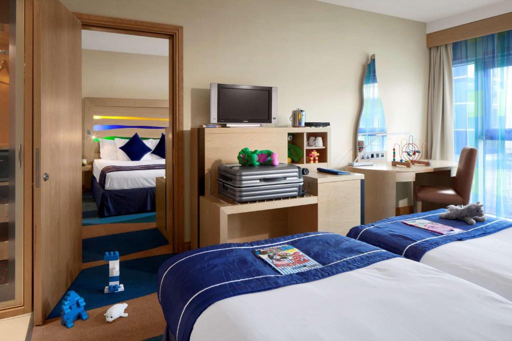 Postel nebo postele na pokoji v ubytování Radisson BLU Hotel & Spa, Little Island Cork