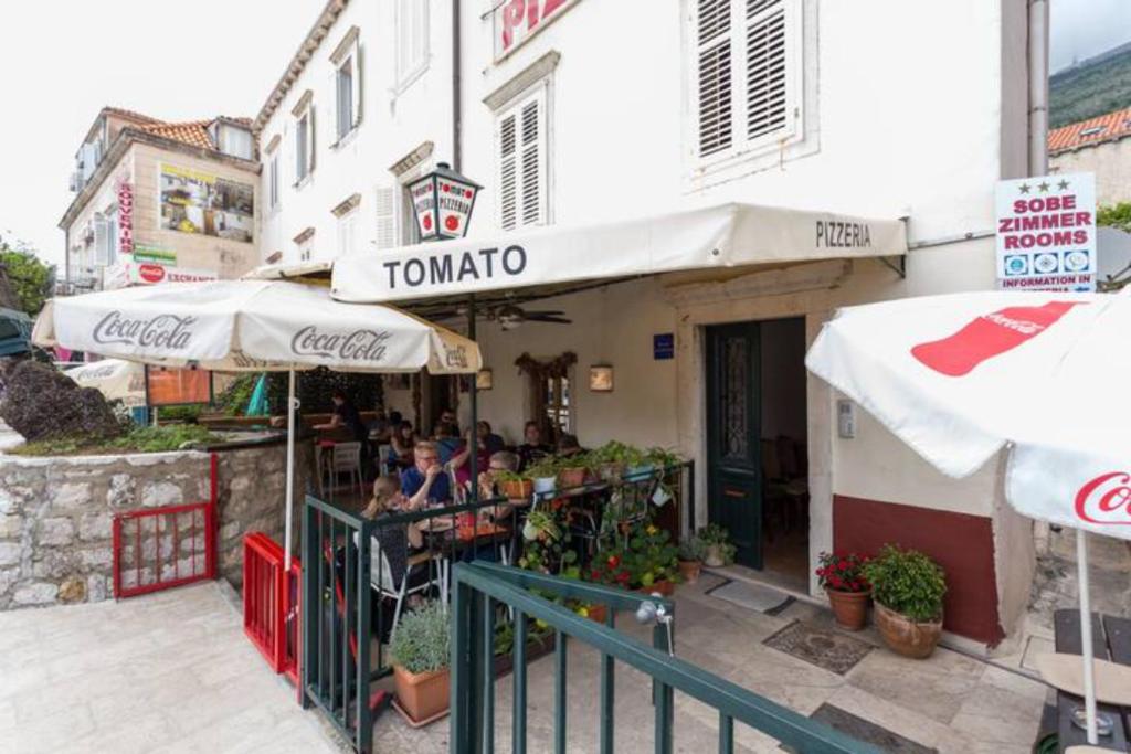 Hosté ubytování Tomato Old Town entrance