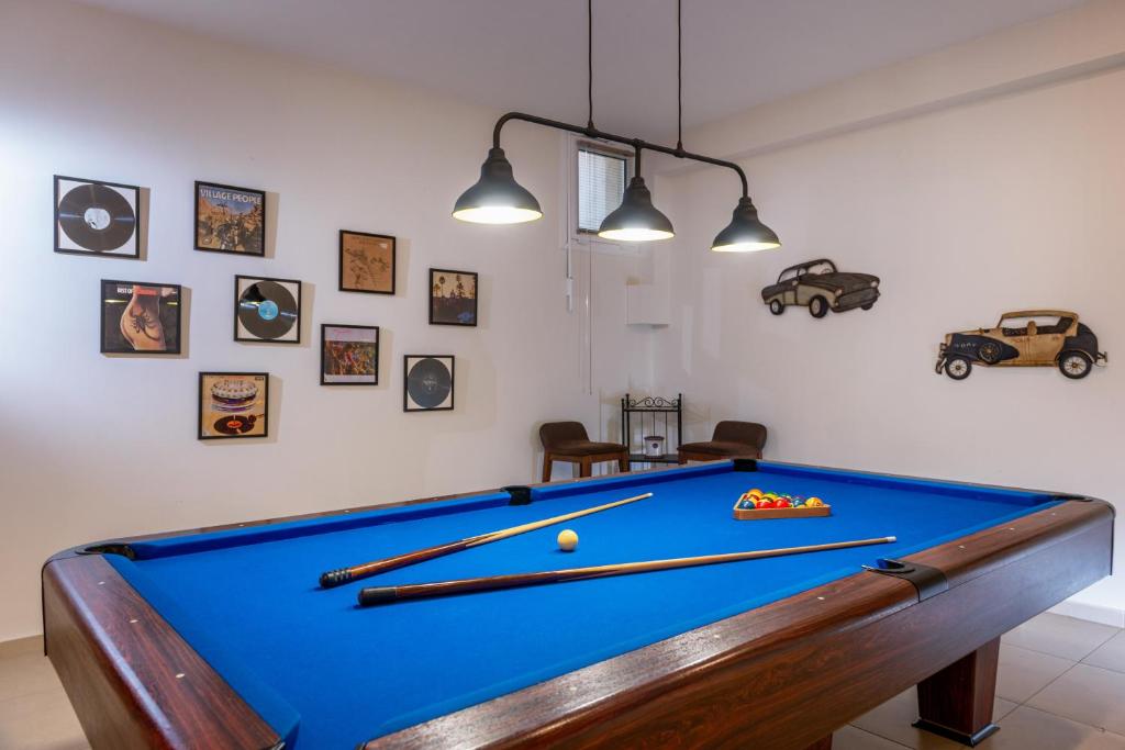 Biliár nebo kulečník v ubytování Villa Penelope