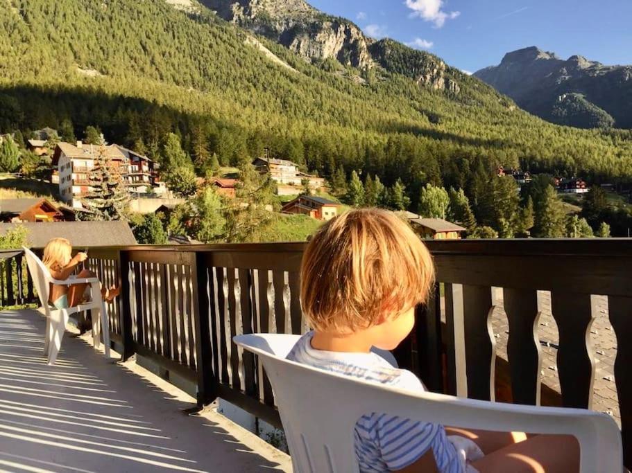 Fotografie z fotogalerie ubytování Chalet Arabesque - Switzerland v destinaci Grächen