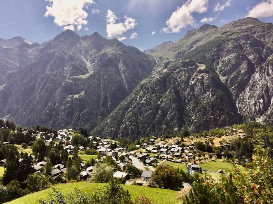 Fotografie z fotogalerie ubytování Chalet Arabesque - Switzerland v destinaci Grächen