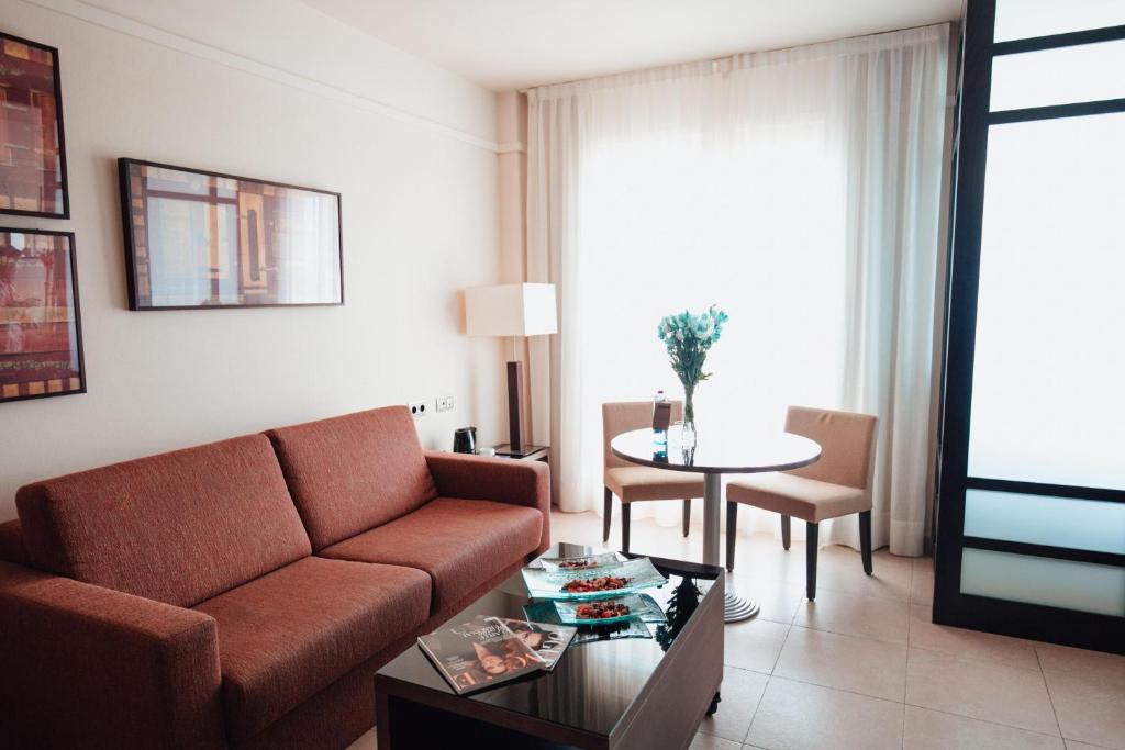 Zona de estar de Poseidon La Manga Hotel & Spa - Designed for Adults