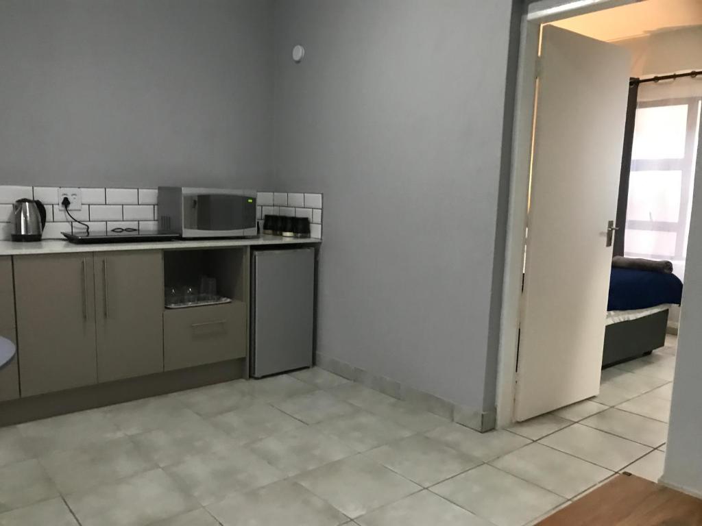 Aluve Guesthouse - Deluxe Queen Suite